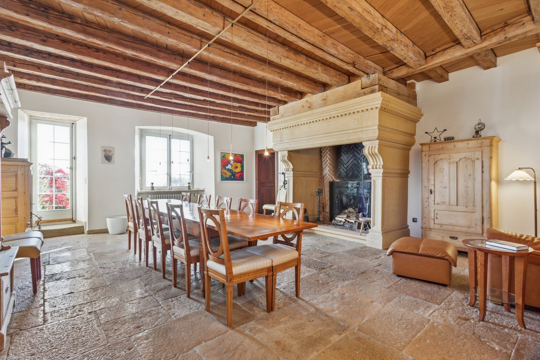 Exceptional 16th Century Castle With In Neuchâtel, Neuchâtel, Switzerland For Sale (12410849)