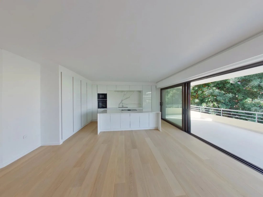 Modern Apartment In Vouliagmeni, Decentralized Administration Of Attica