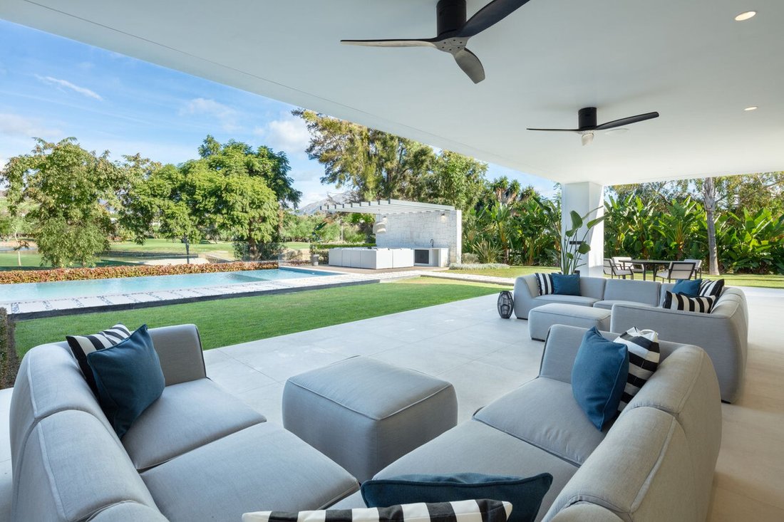 Villa in Puerto Banus, Marbella, Spain 2 - 12413277