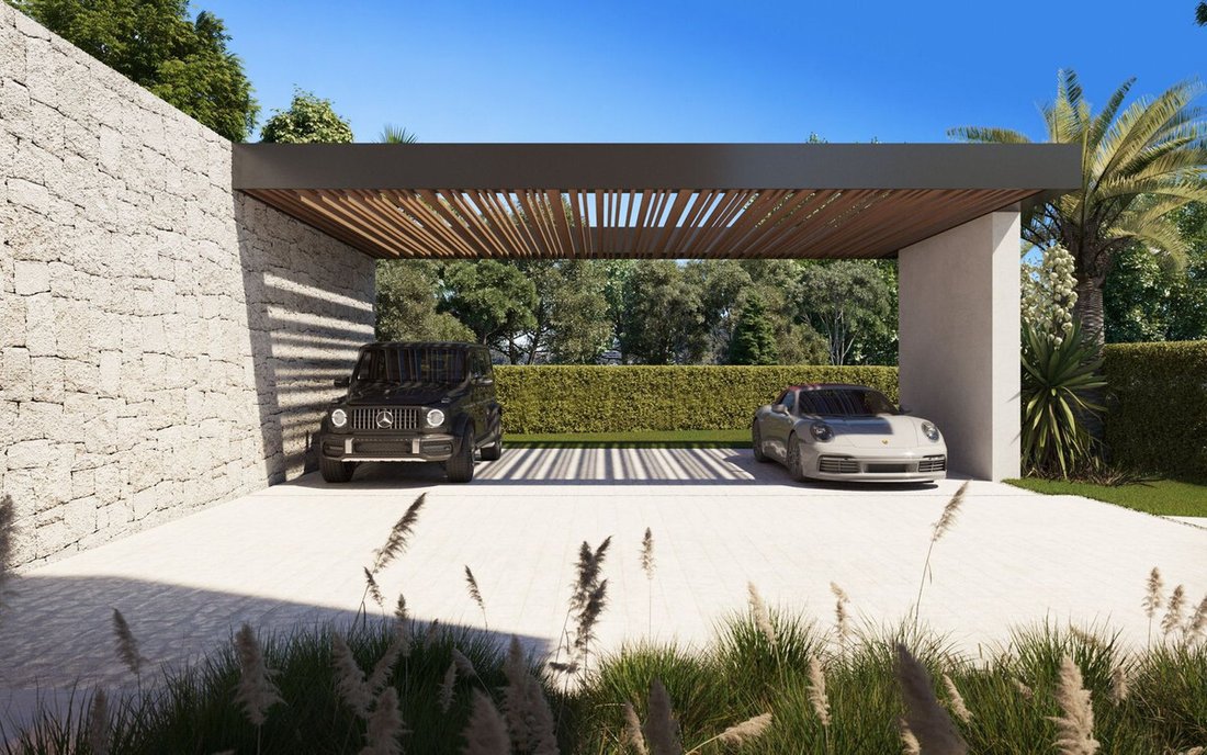 Villa in Puerto Banus, Marbella, Spain 4 - 12412968