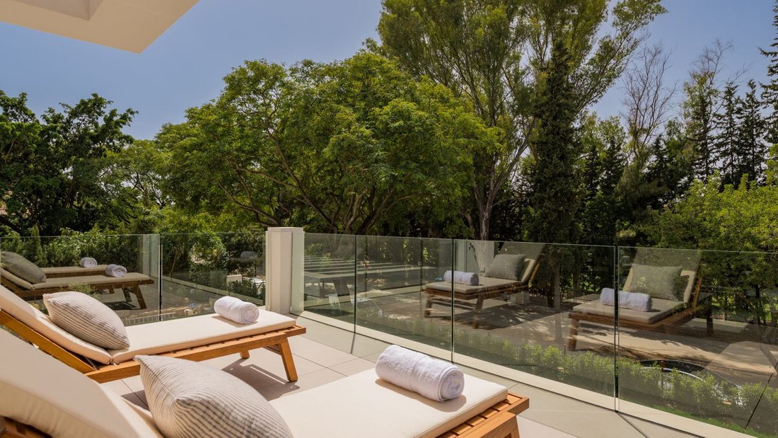 Villa in Estepona, Andalusia, Spain 2 - 12412943