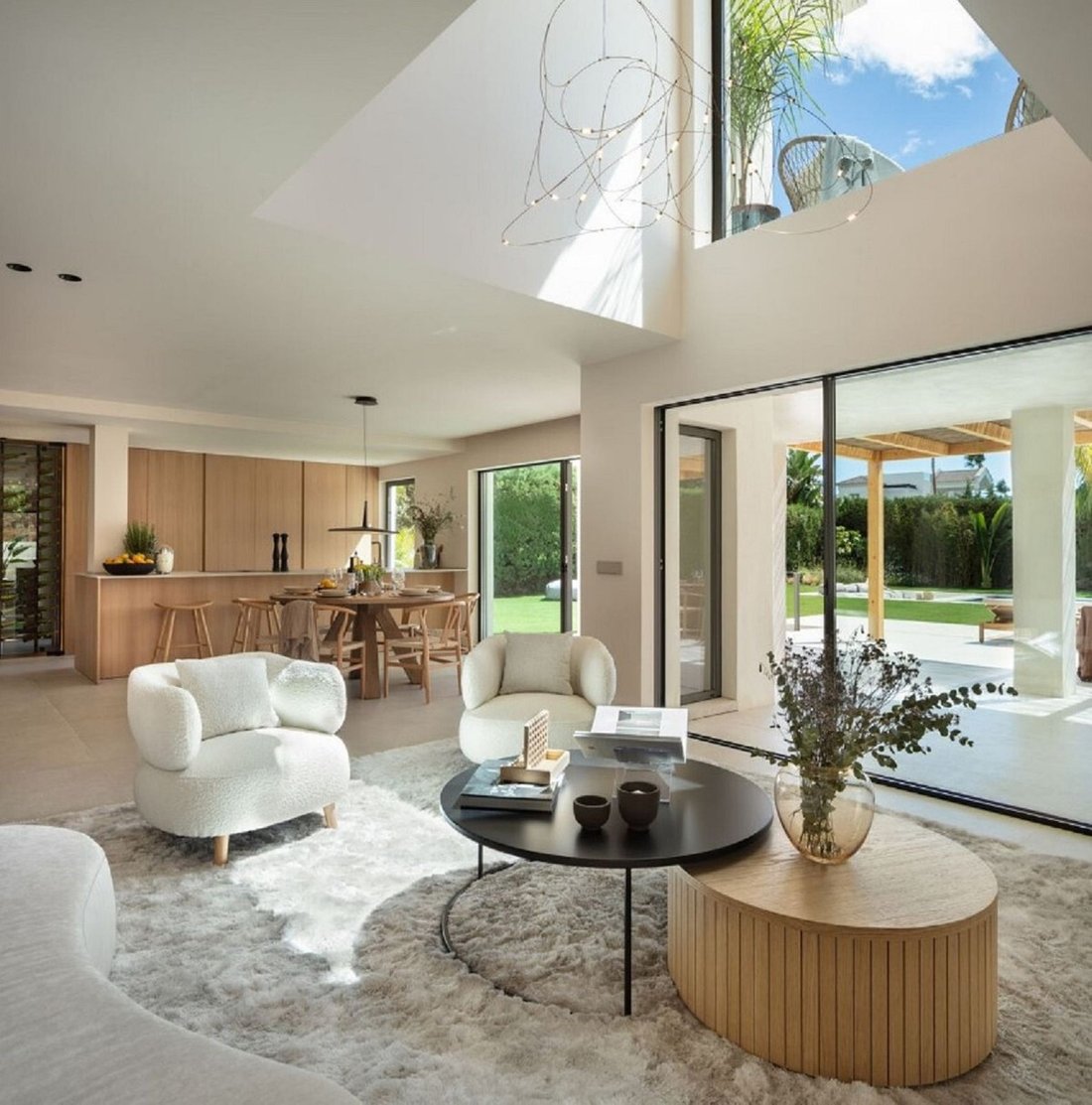 Villa in Puerto Banus, Marbella, Spain 3 - 12412970