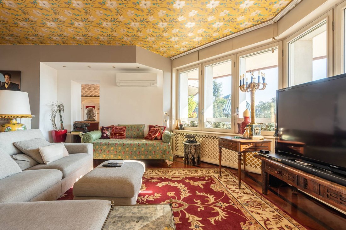 Luxurious Apartment With Garden In The San Siro Area In Milan, Lombardy