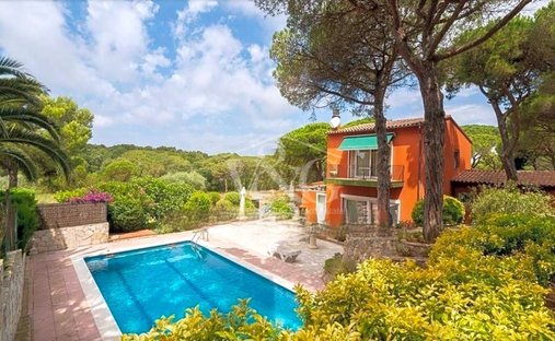 Villa in Calella de Palafrugell, Palafrugell, Catalonia 1