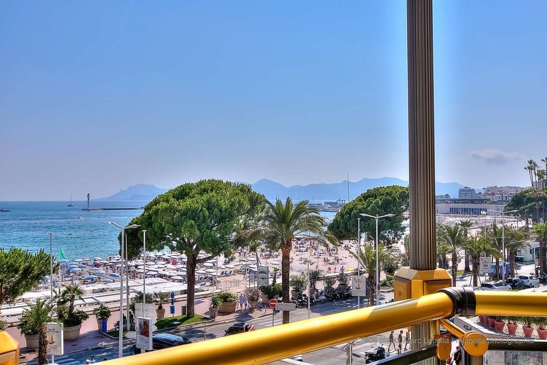 Apartment In Cannes, Provence Alpes Côte D'azur, France For Sale (12412496)