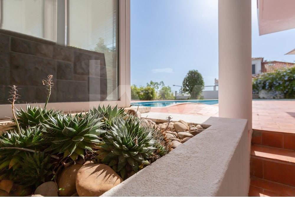 House In Restelo With Murals By “Júlio Pomar” In Lisbon, Lisbon