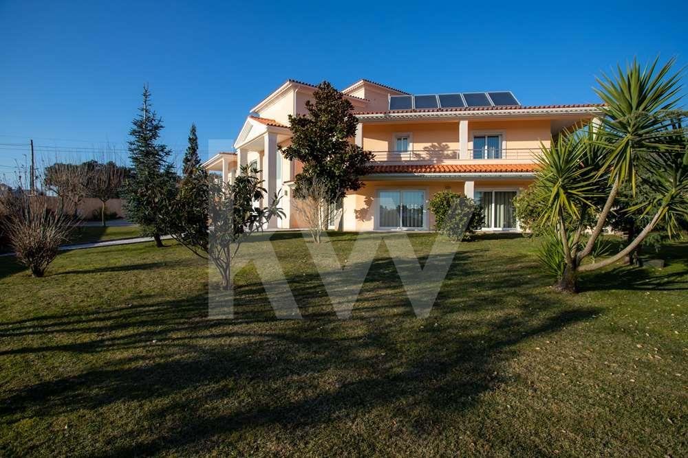 Fantastic Detached House In Fátima In Fátima, Santarém District