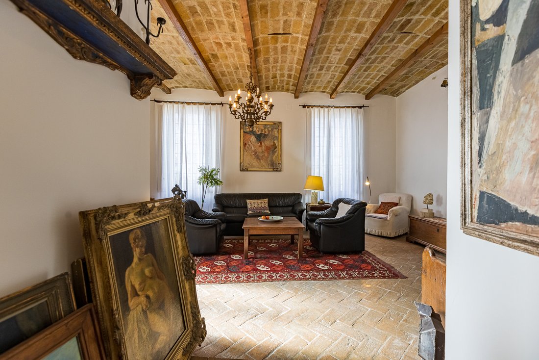A 13th-Century Watchtower’s Whisper in Umbria’s Golden Hills