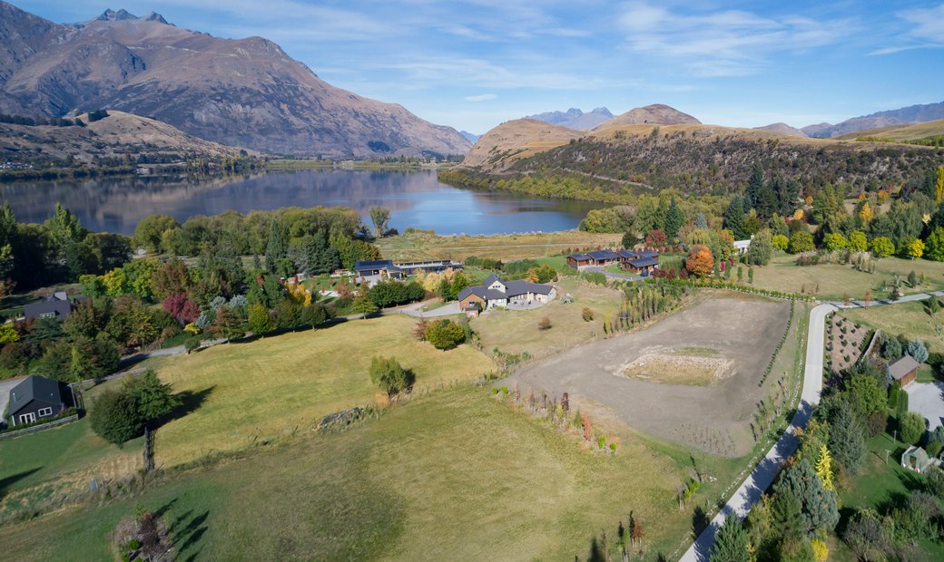 27 Central Park Avenue, Lake Hayes In Lake Hayes, Otago, New Zealand