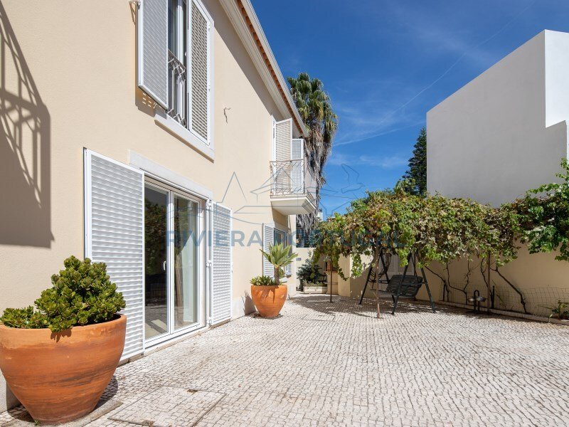 3 Bedroom Villa In The Center Of Cascais With In Cascais, Lisbon, Portugal For Sale (12414826)