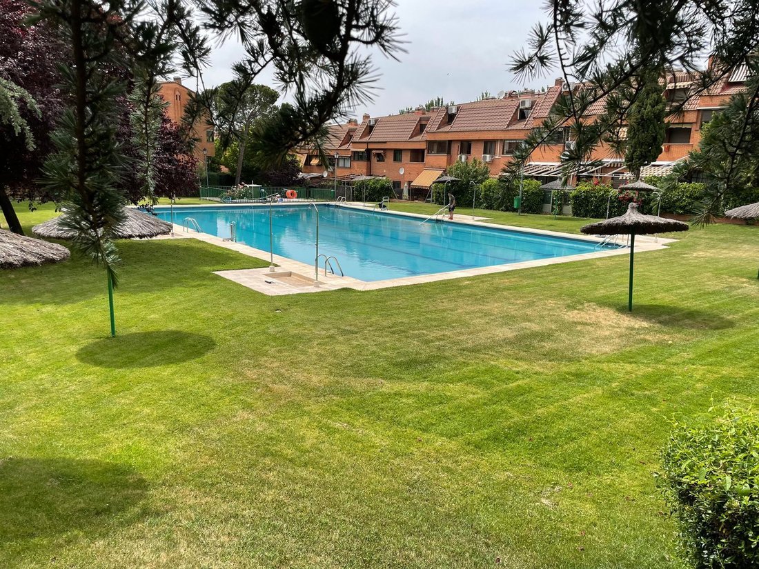 Madrid Townhouse In Madrid, Community Of Madrid, Spain For Sale (12415132)