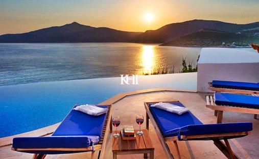 Villa in Kaş, Provincia di Adalia, Turchia 1