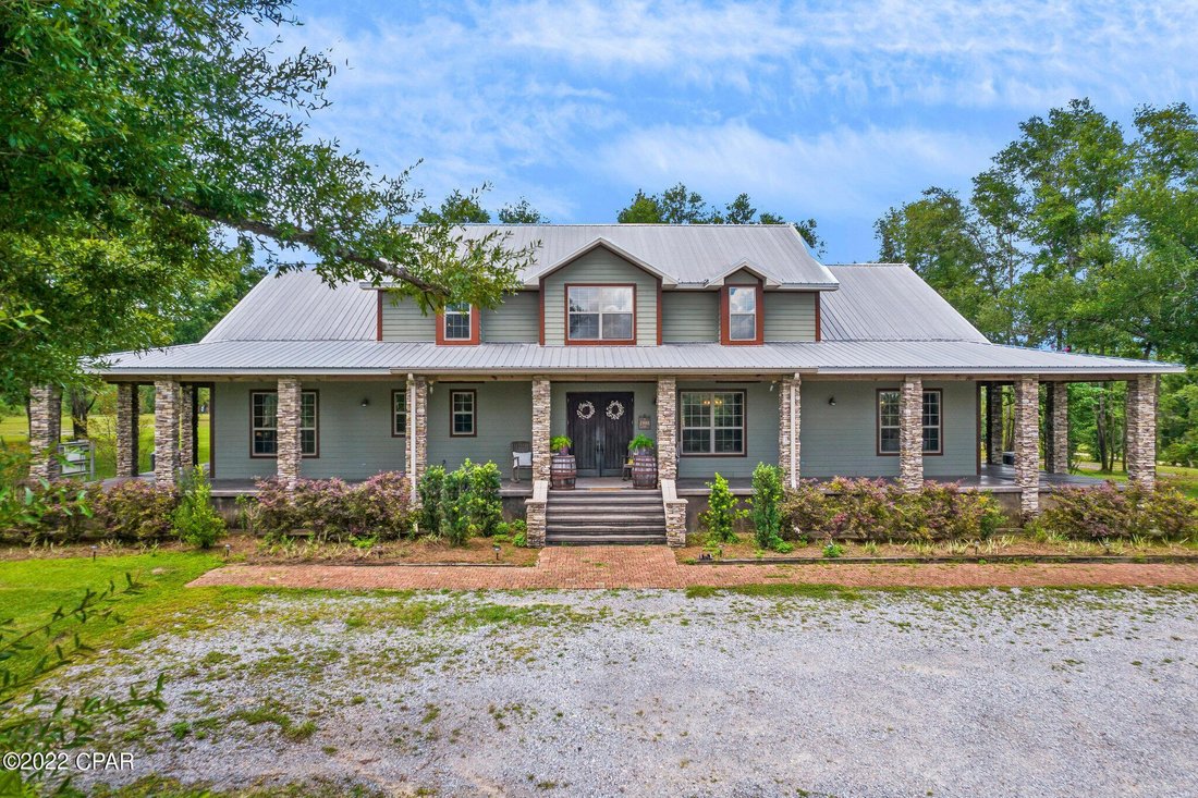 5 Bedrooms Farm/Ranch In Marianna, Florida, United States For Sale