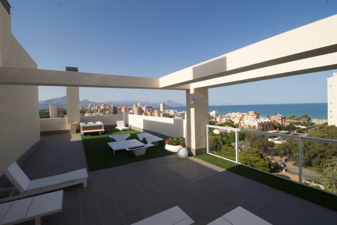 Alicante Apartment In Alicante, Valencian Community, Spain For Sale