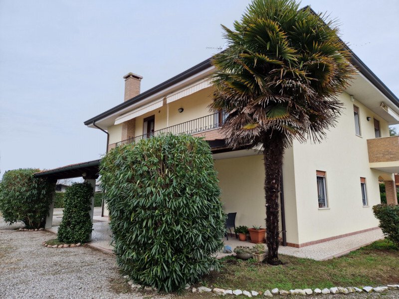 Padova Villa In Padova, Italy For Sale (12421719)
