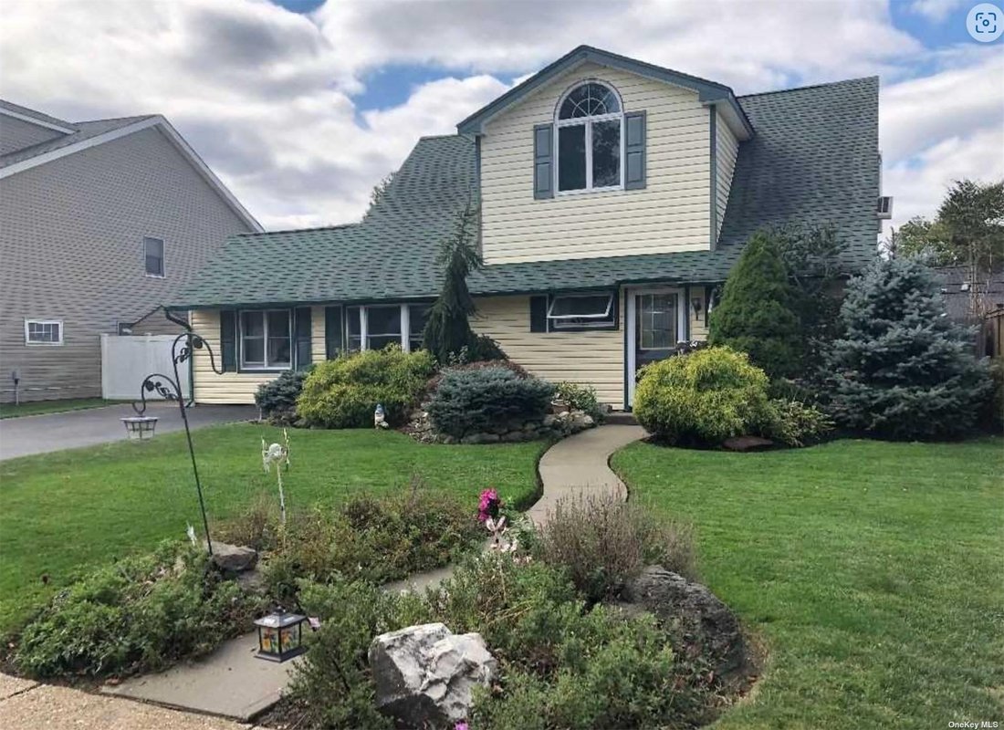 House Hicksville In Hicksville, New York, United States For Rent (12418004)