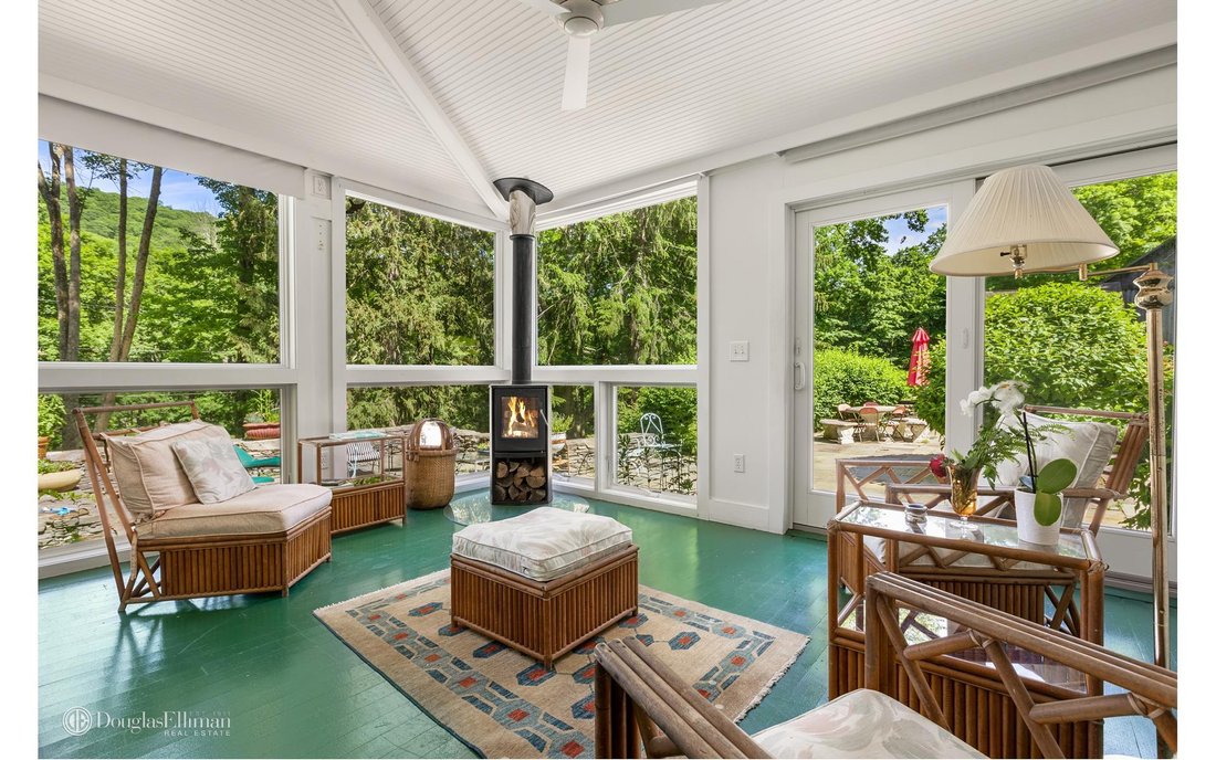 Farm/Ranch Carmel In Carmel Hamlet, New York, United States For Rent