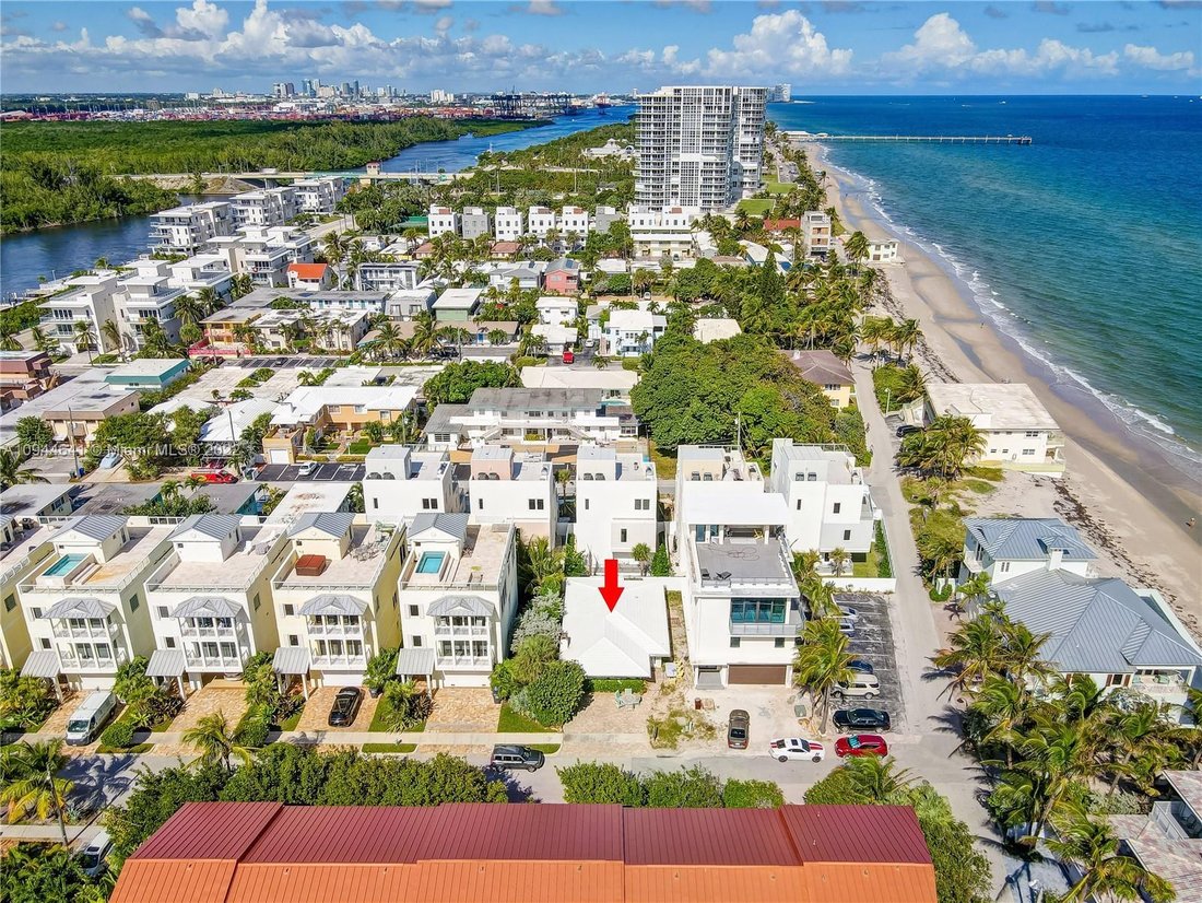 House in Hollywood, Florida, United States 1 - 12418772