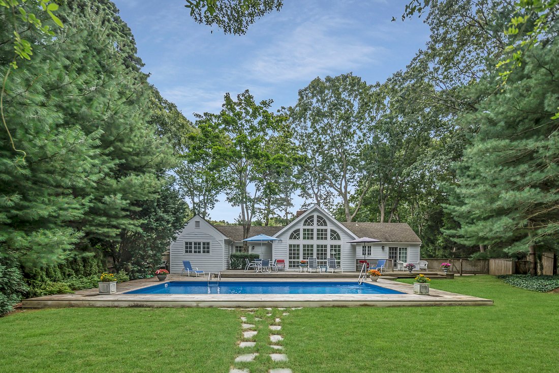 House Wainscott In Wainscott, New York, United States For Rent (12420696)