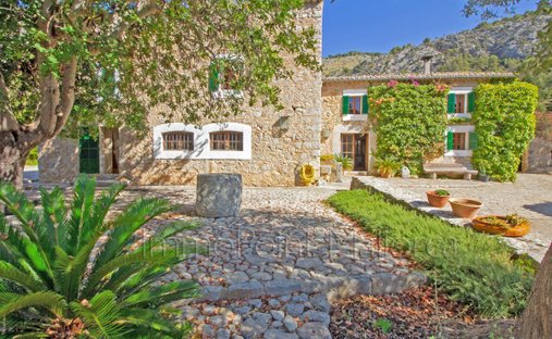 Chalet in Selva, Balearic Islands, Spain 1