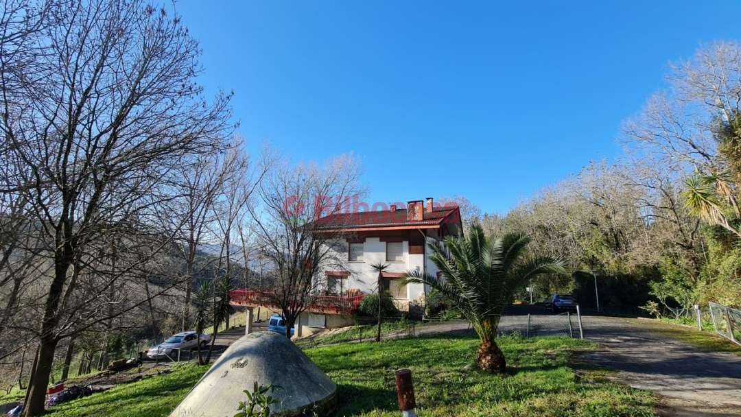 Chalet in Zamudio, Basque Country, Spain 1 - 12422955