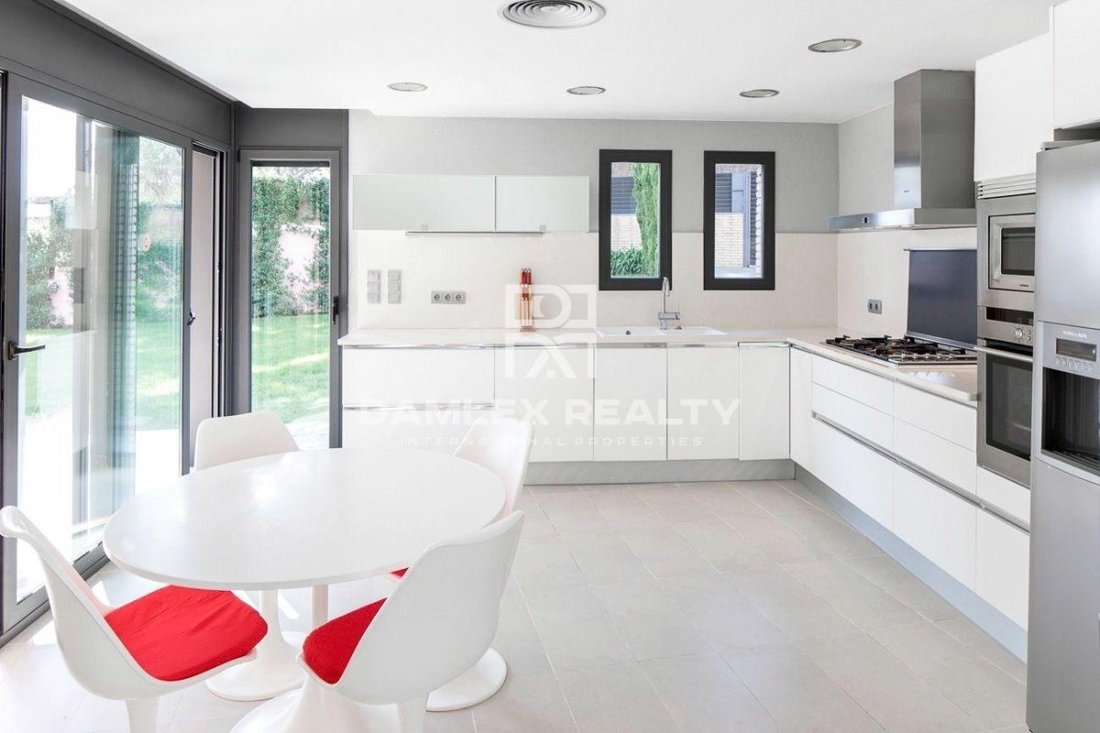 House in Sant Feliu de Guixols, Catalonia, Spain 4 - 12422800