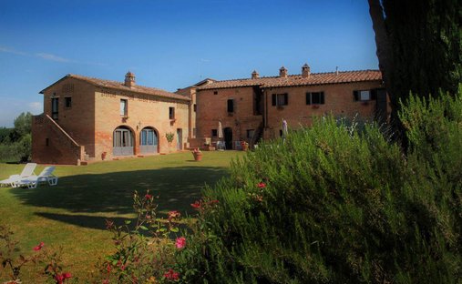 Country House in Costalpino, Siena, Tuscany 1
