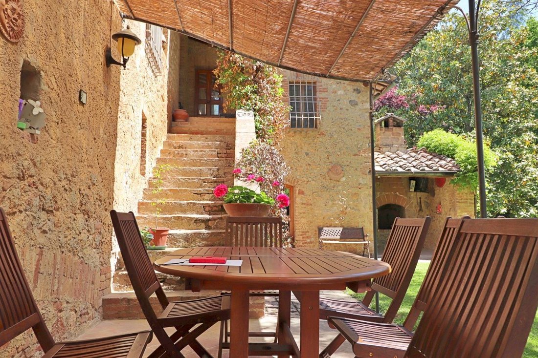 Country House in Sovicille, Tuscany, Italy 3 - 11893452