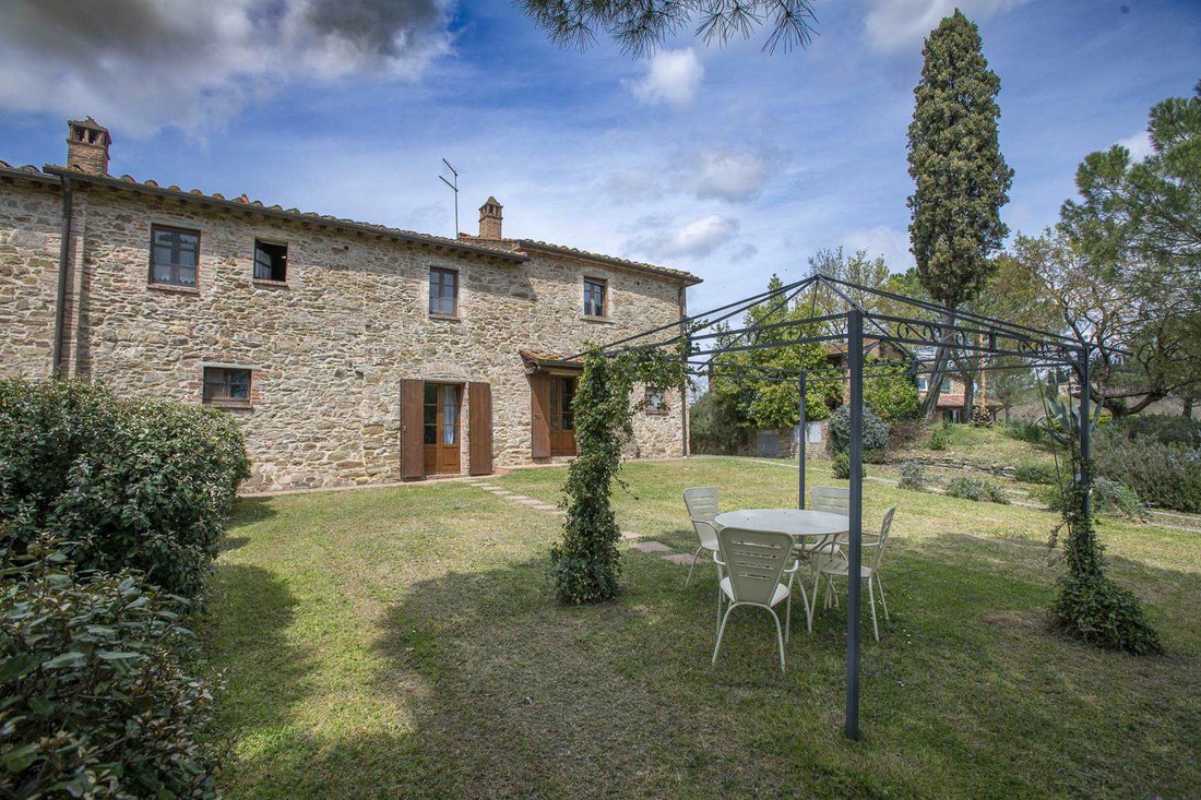 Exclusive Stone Country House In A Private In Lucignano, Tuscany, Italy