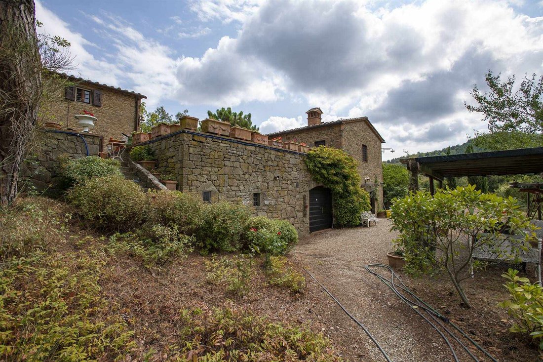 Country House in Gaiole in Chianti, Tuscany, Italy 2 - 11610928