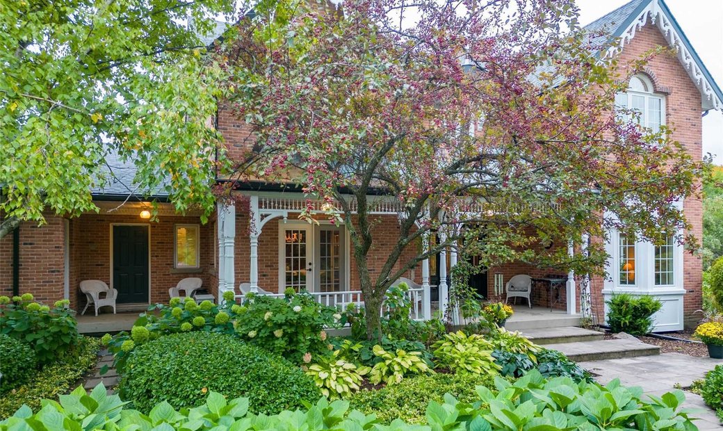 3 Rutland Hill Court, Caledon In Caledon East, Ontario, Canada In