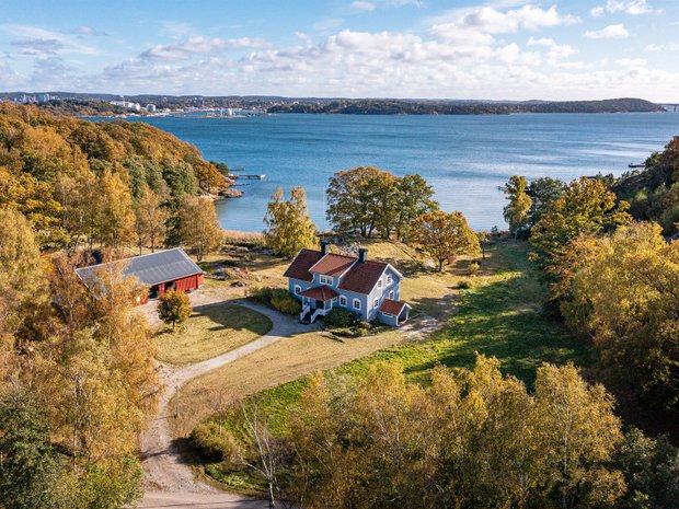 Luxury mountain view homes for sale in Stenungsund, Västra Götaland ...