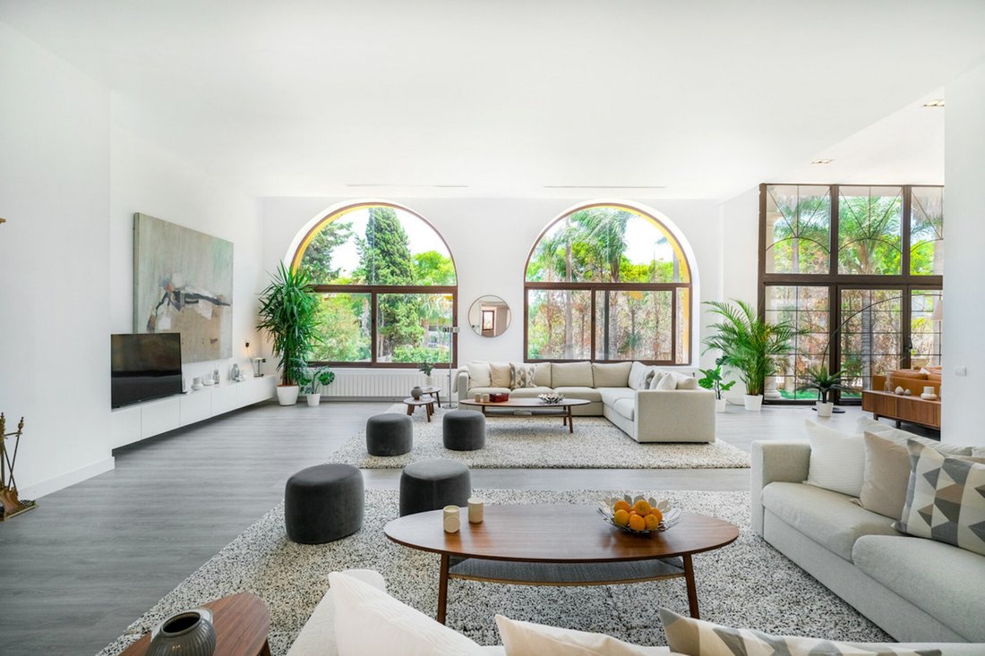 Villa in Nueva Andalucia, Marbella, Spain 4 - 12425450