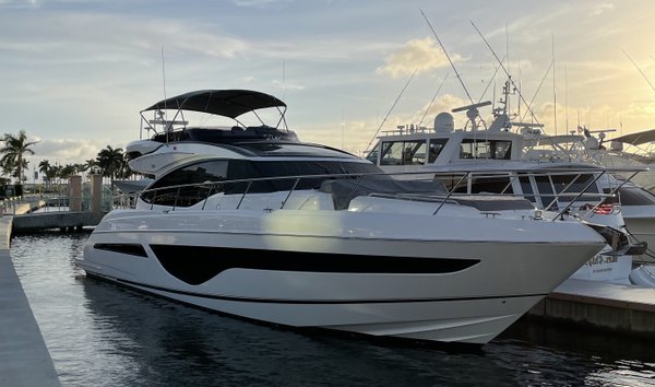 GREAT NEWS 66' 10" (20.32m) Princess S66 Sportbridge 2021 (12433396)