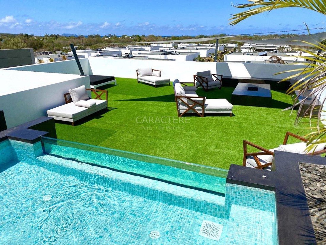 Luxurious Seaview Villa In Grand Baie, Rivière Du Rempart District