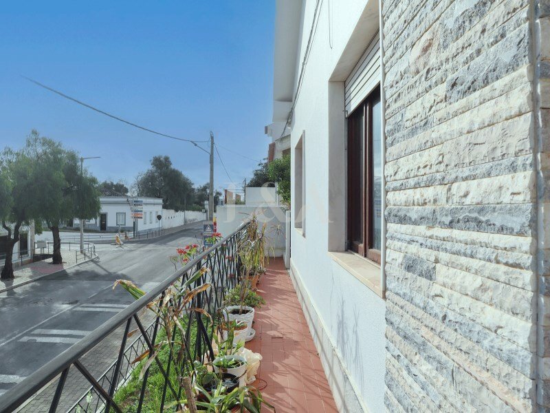 Town Centre 4 Bedrooms Tavira With Garage In Tavira, Algarve, Portugal ...