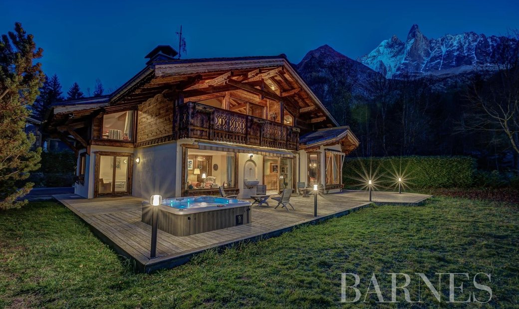 Barnes Chamonix In Chamonix Mont Blanc, Auvergne Rhône Alpes