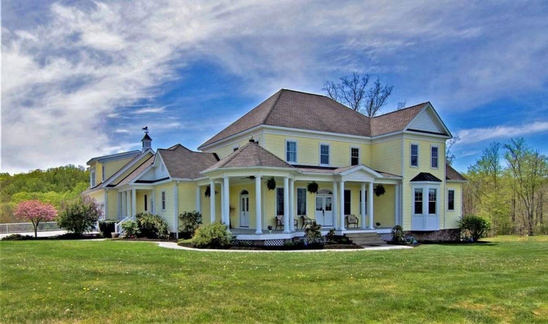Four Winds Country Estate In Grassy Meadows, West Virginia, United