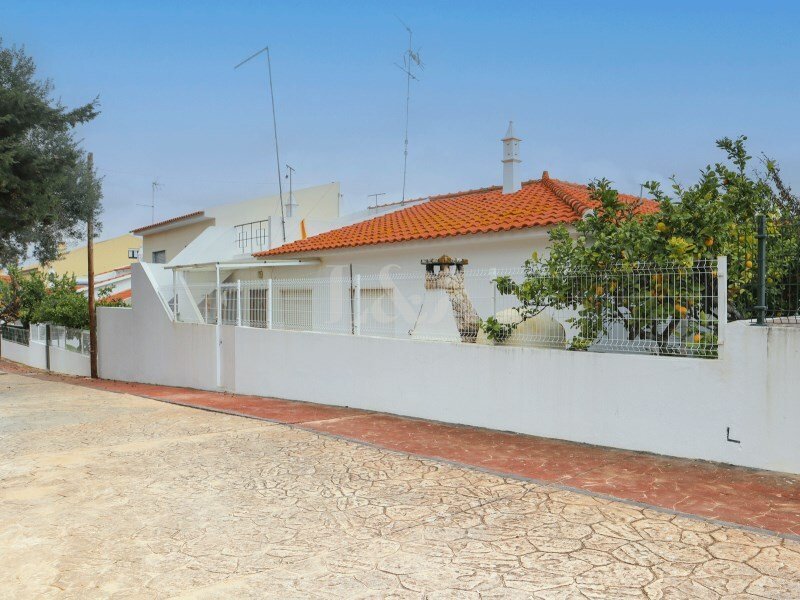 Town Centre 4 Bedrooms Tavira With Garage In Tavira, Algarve, Portugal ...