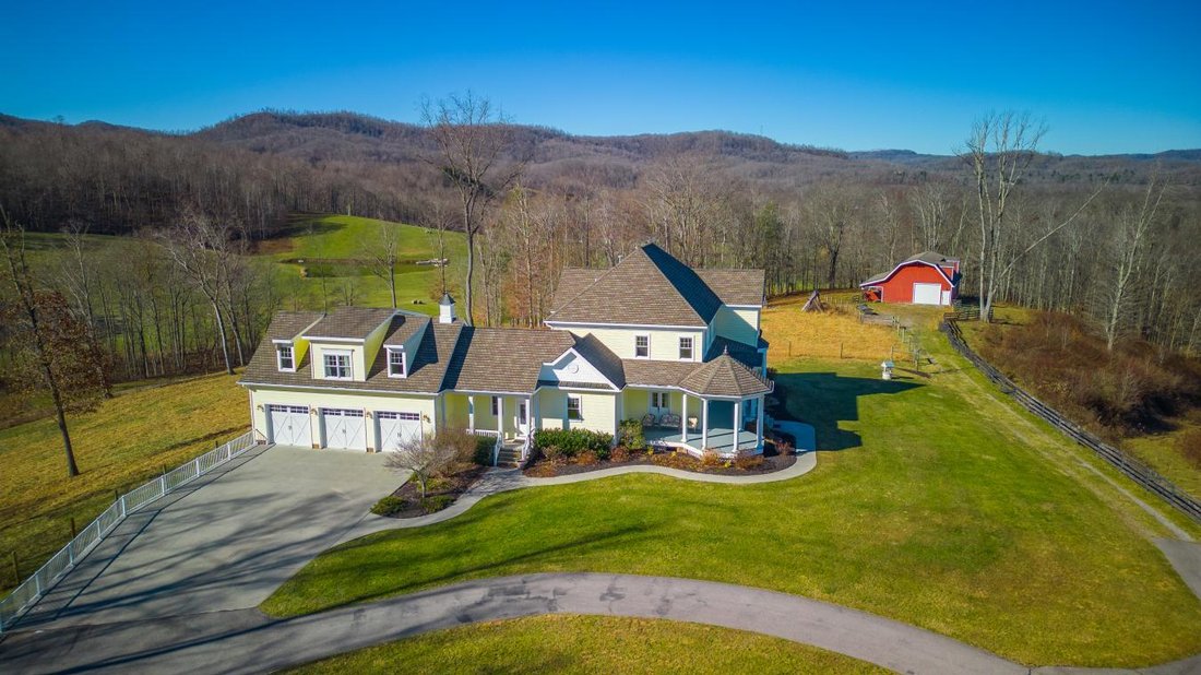 Four Winds Country Estate In Grassy Meadows, West Virginia, United