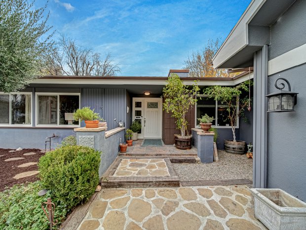 House in Los Angeles, California, United States 1