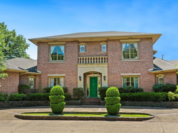 Luxury homes for sale in Dallas, Texas | JamesEdition
