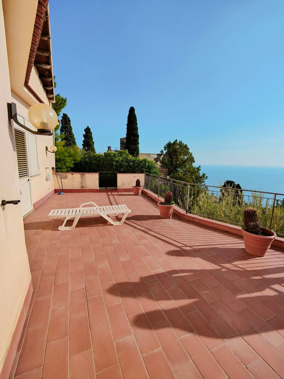 Villa On Sale Taormina (Me) In Taormina, Sicily, Italy For Sale (12430268)