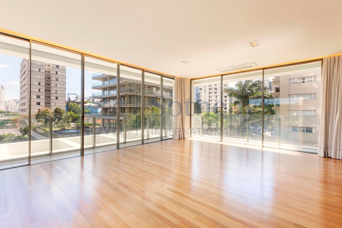 Apartment in São Paulo, State of São Paulo, Brazil 2 - 12429500