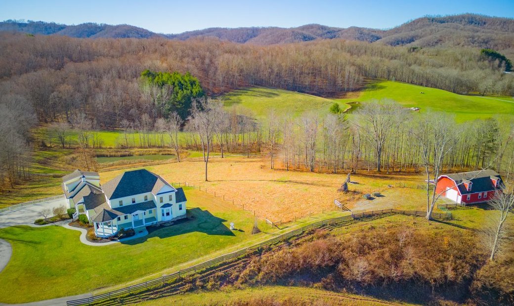 Four Winds Country Estate In Grassy Meadows, West Virginia, United