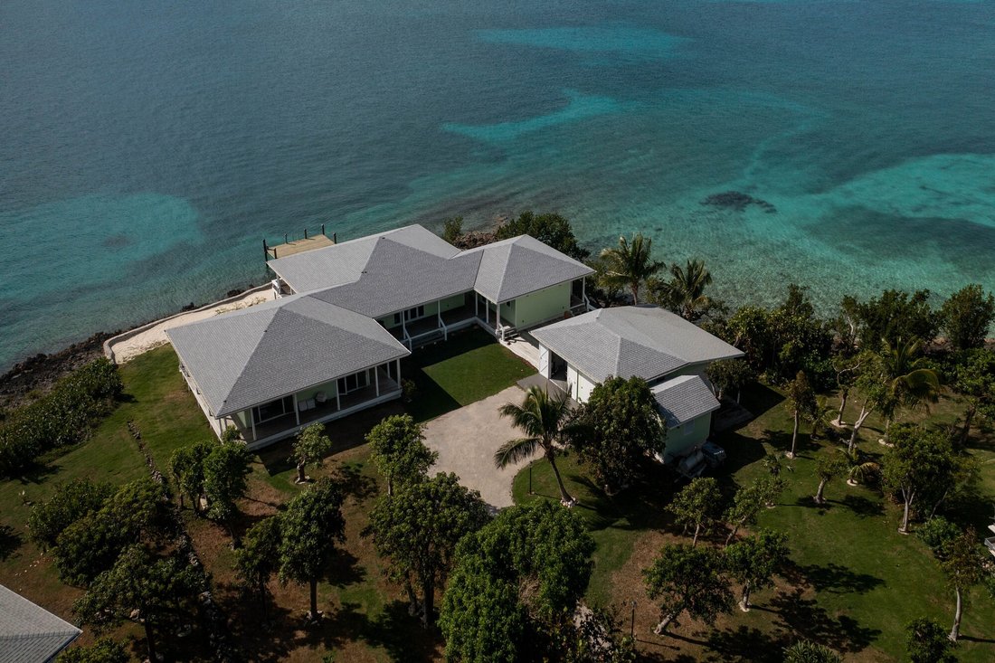 Summer Breeze In Great Guana Cay, Hope Town, The Bahamas For Sale