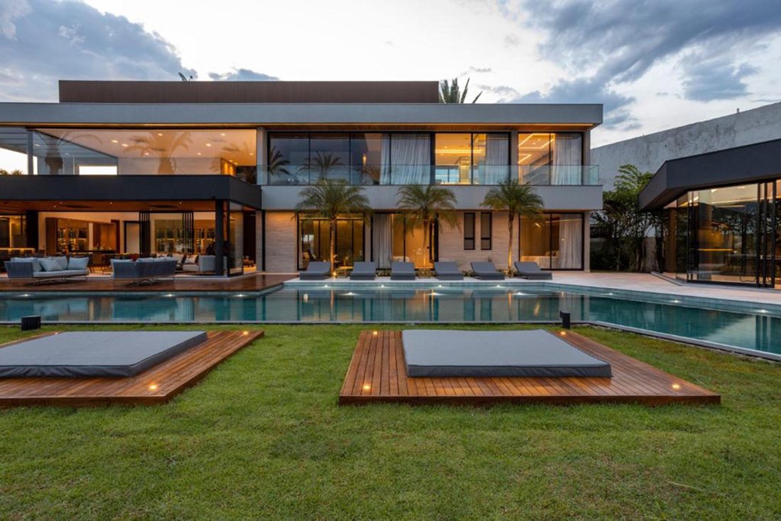 House in Guarujá, State of São Paulo, Brazil 1 - 12432357