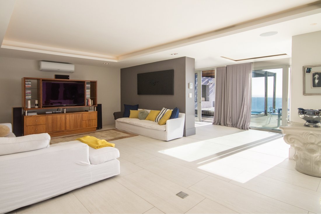 House in Cape Town, Western Cape, South Africa 5 - 12434889