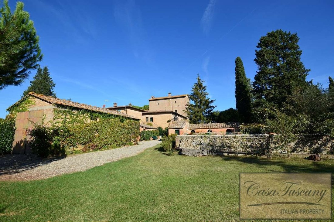 Siena Estate In Siena, Tuscany, Italy For Sale (12437370)