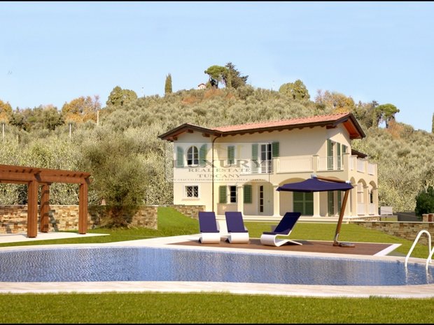 Luxe colline maisons à vendre à Massarosa, Toscane, Italie | JamesEdition